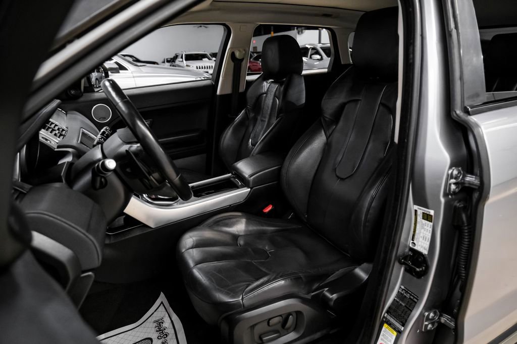 Used 2013 Land Rover Range Rover Evoque Pure Premium image 32