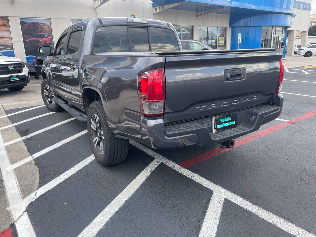 Used 2018 Toyota Tacoma SR w/ SR Convenience Package RWD image 2