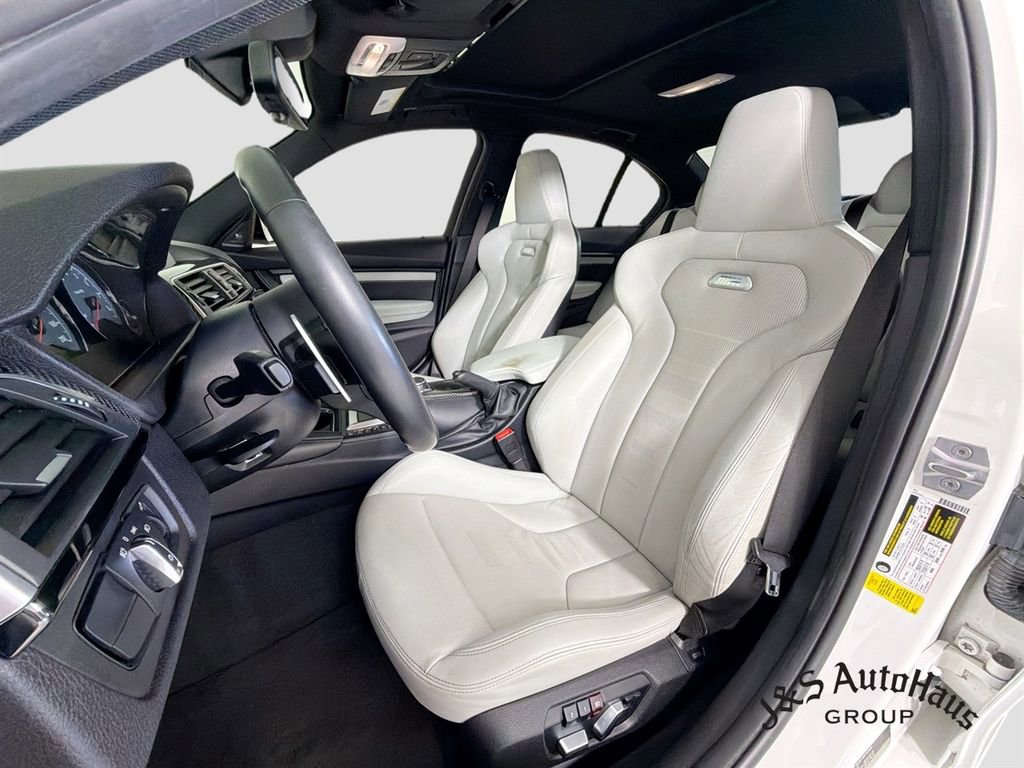 Used 2017 BMW M3 RWD image 11