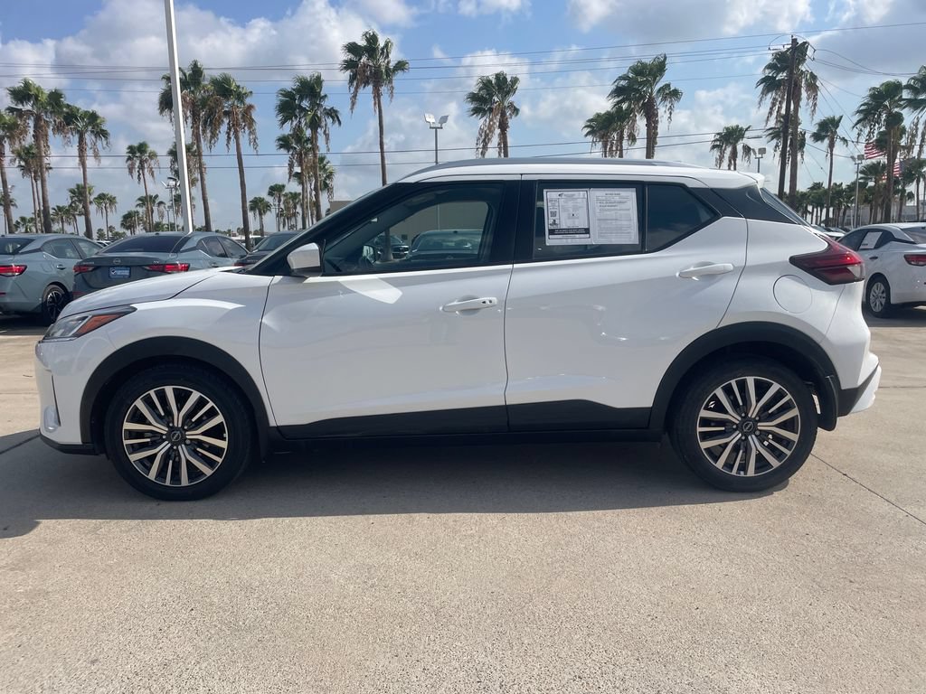 Certified 2024 Nissan Kicks SV FWD image 2