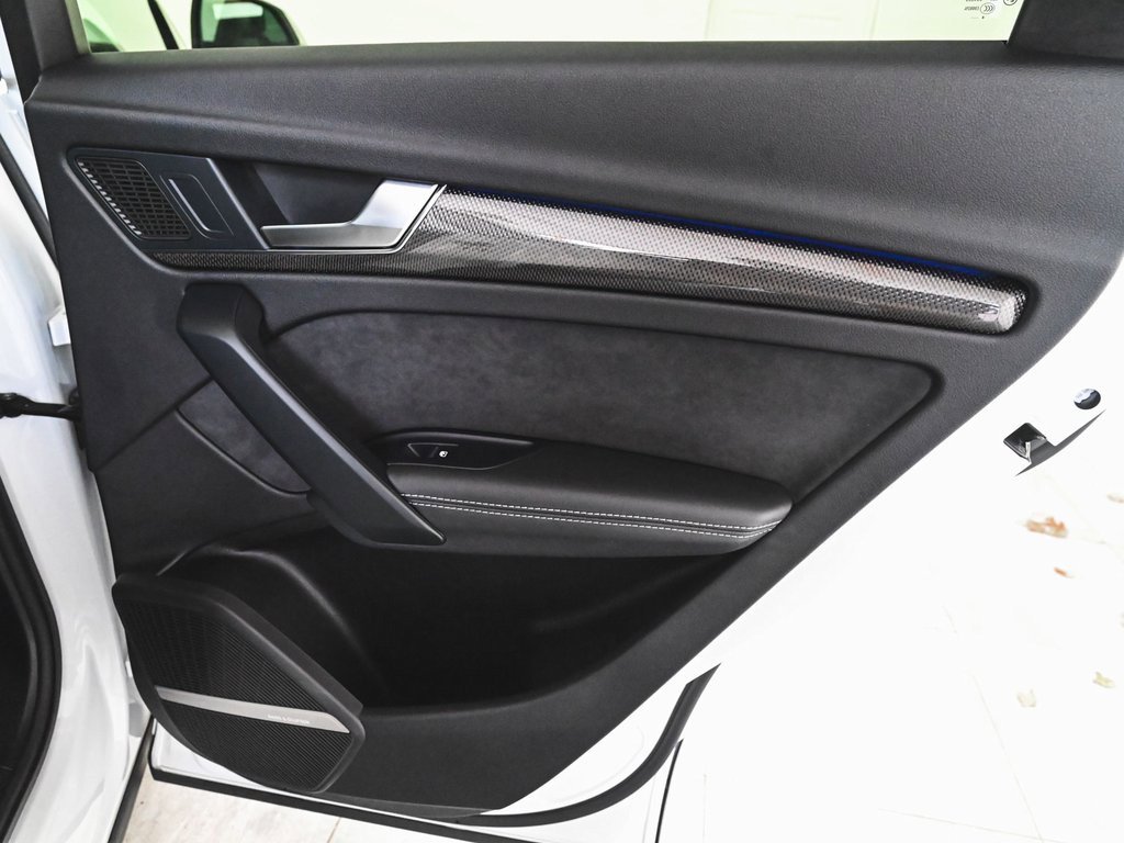 Used 2025 Audi SQ5 Premium Plus w/ Premium Plus Package image 13