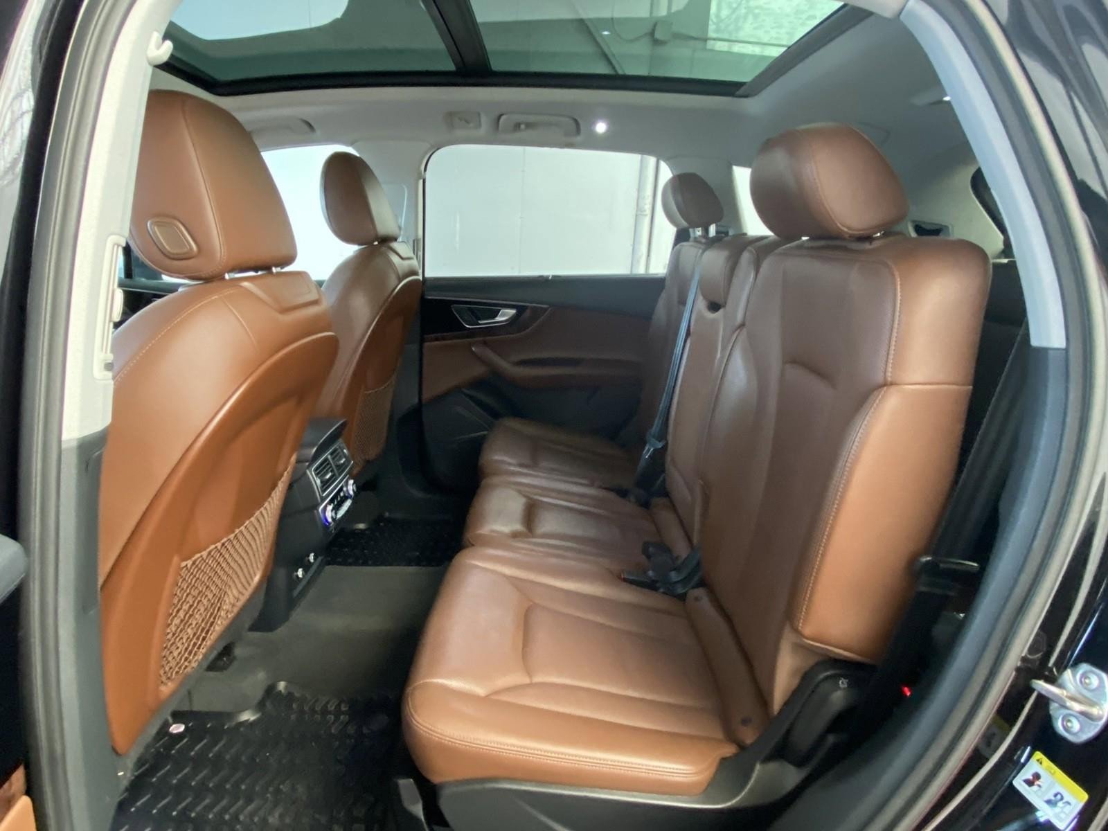 Used 2018 Audi Q7 3.0T Prestige image 24