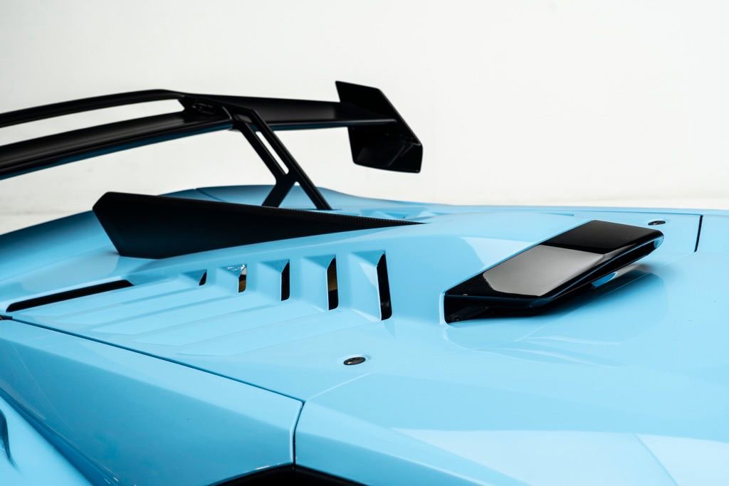 Used 2022 Lamborghini Huracan STO RWD image 62