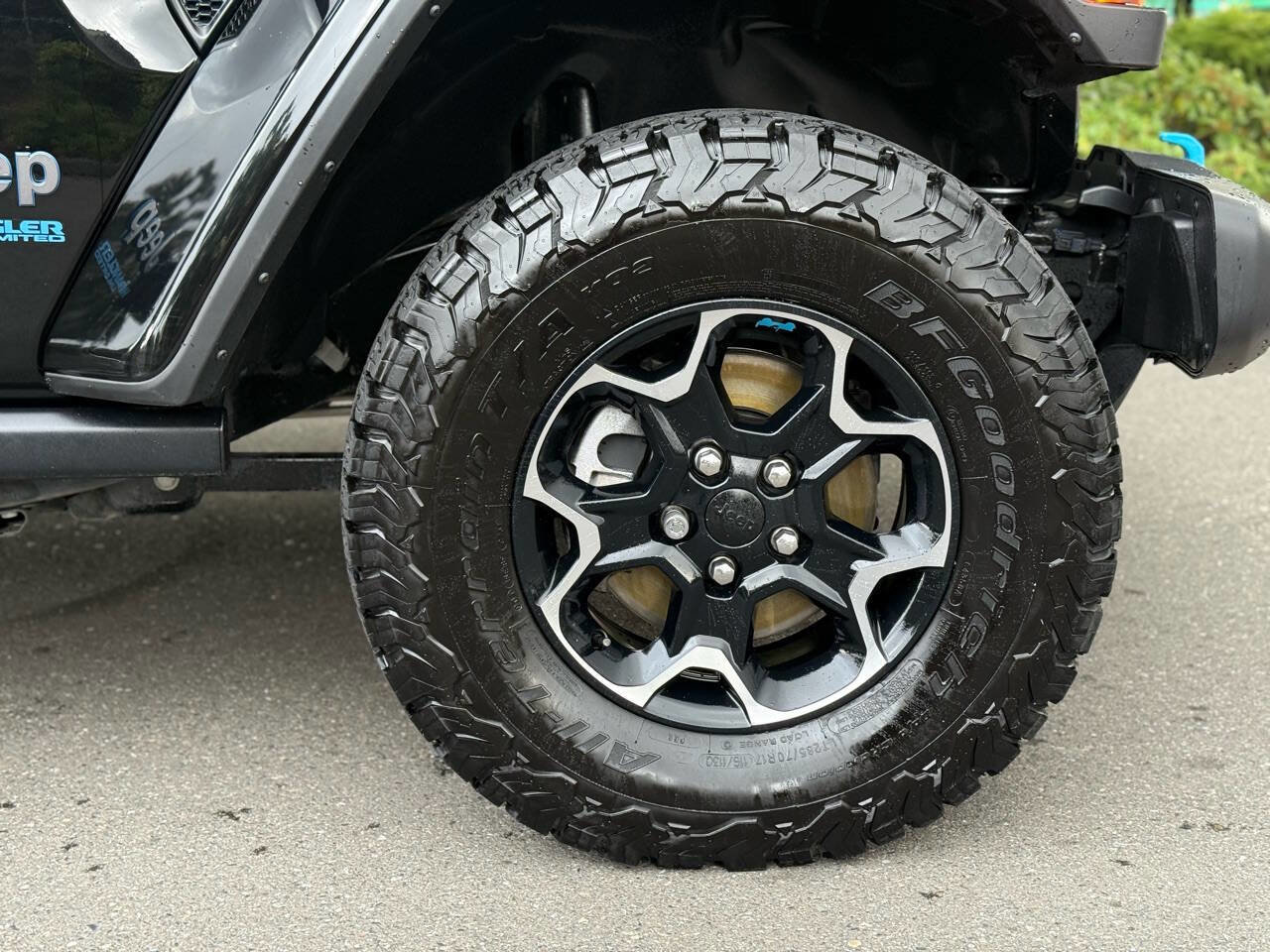 Used 2022 Jeep Wrangler Unlimited Rubicon 4xe w/ Cold Weather Group image 9
