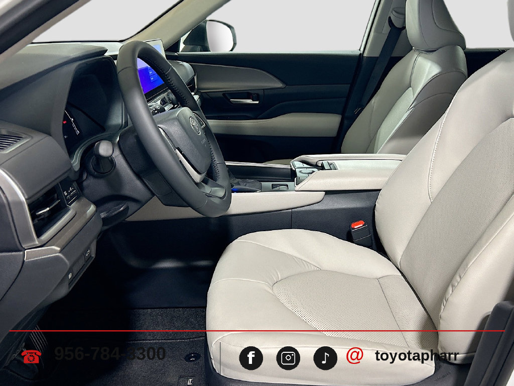 New 2026 Toyota Grand Highlander FWD image 21