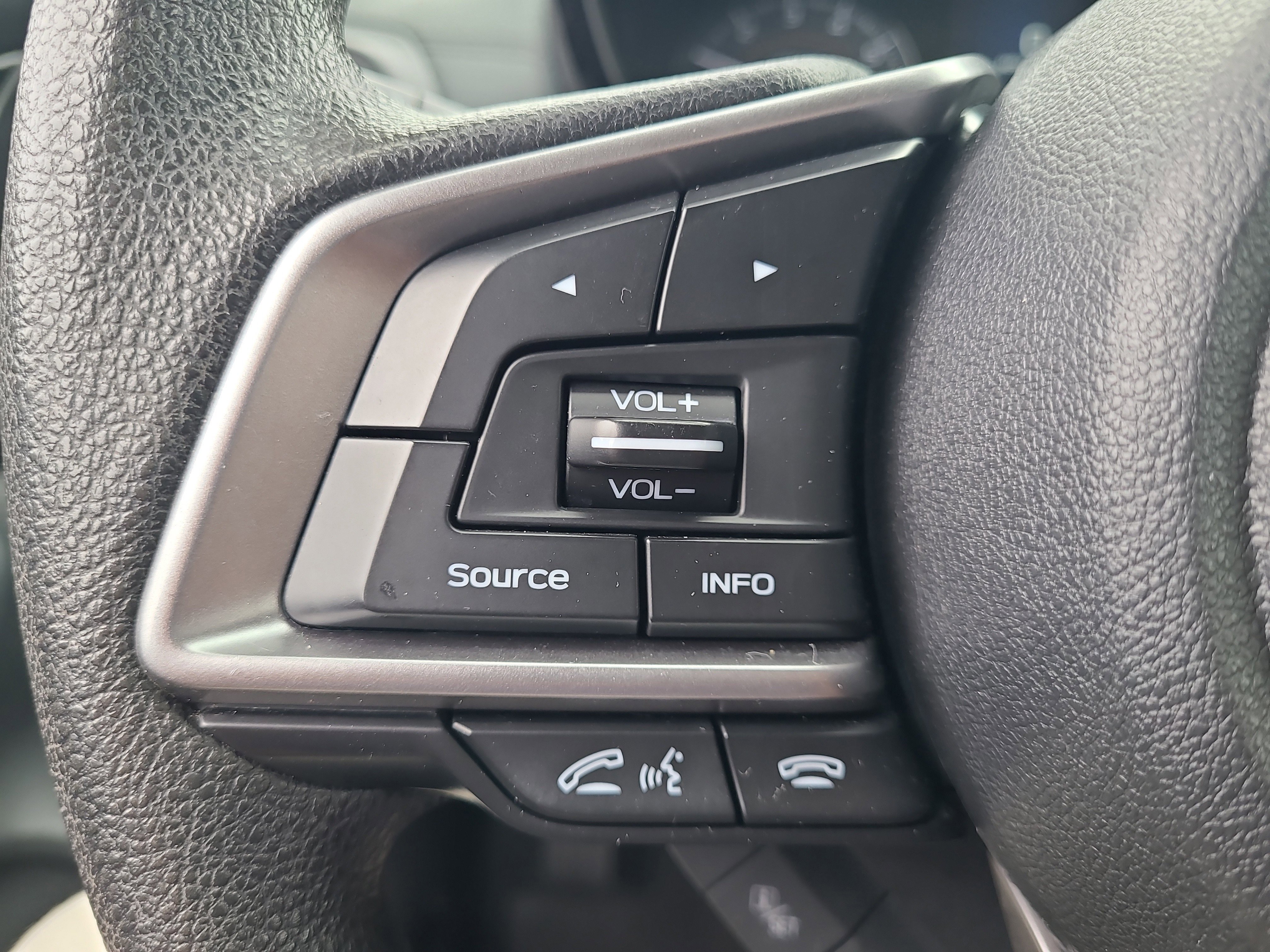 Used 2022 Subaru Crosstrek 2.0i image 24