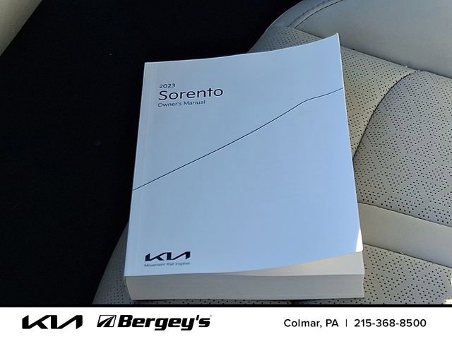 Used 2023 Kia Sorento S w/ Panoramic Sunroof Package image 31