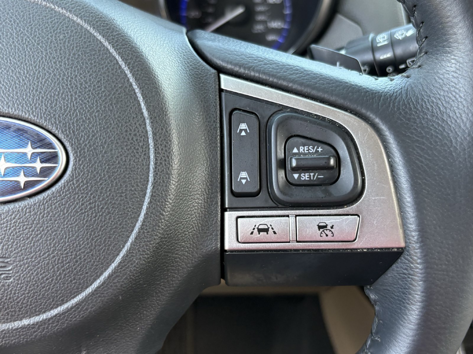 Used 2017 Subaru Outback 2.5i Limited AWD/4WD image 38