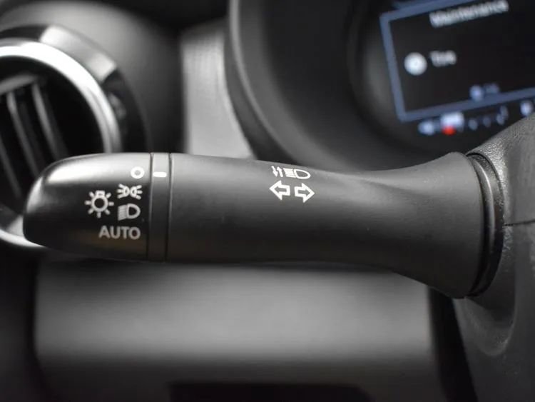 Used 2023 Nissan Kicks SV image 25