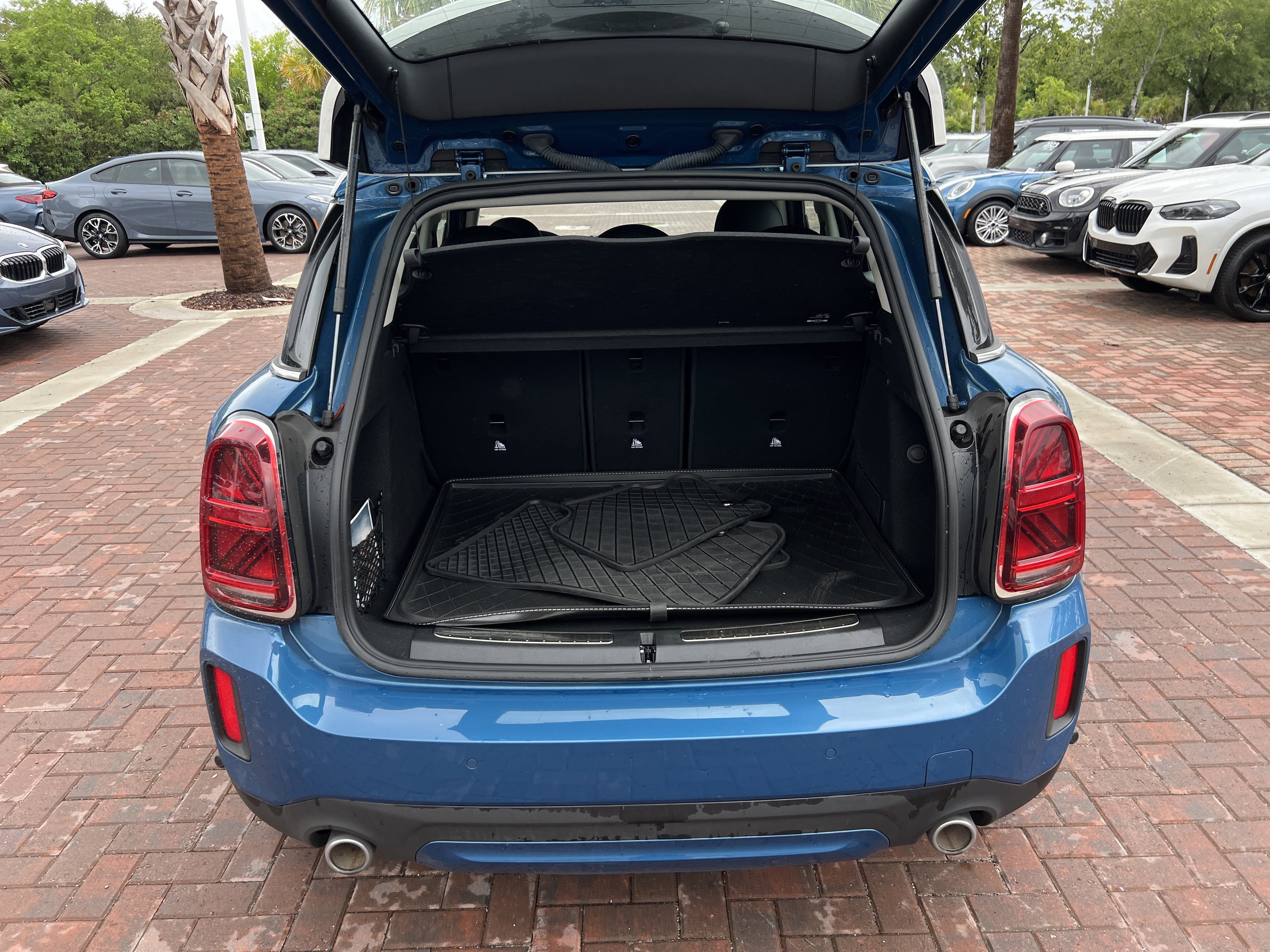 Used 2024 MINI Cooper Countryman S FWD image 32