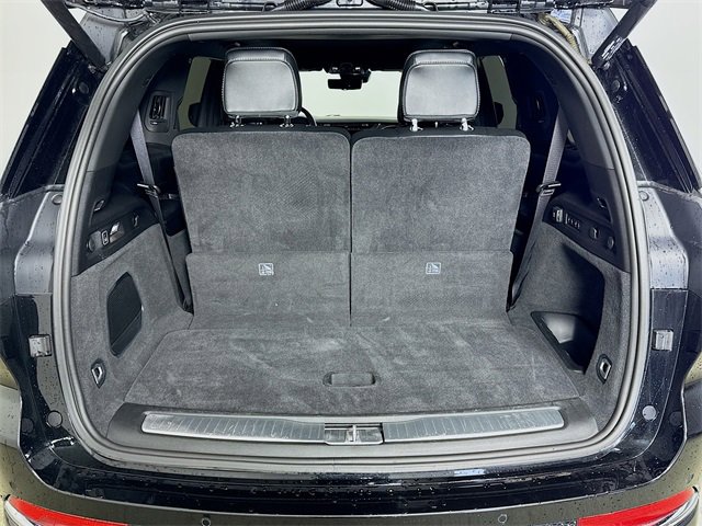 Used 2022 Jeep Grand Cherokee L Overland w/ Luxury Tech Group IV image 28