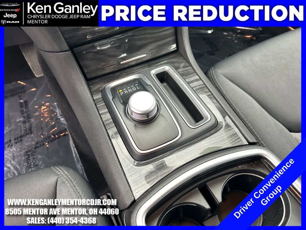 Used 2019 Chrysler 300 Touring w/ Driver Convenience Group image 17