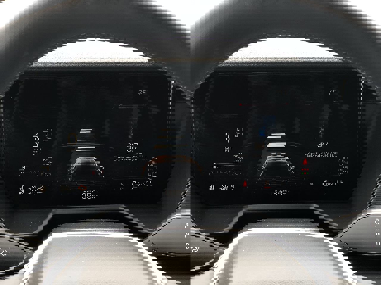 Used 2025 GMC Acadia Elevation image 18