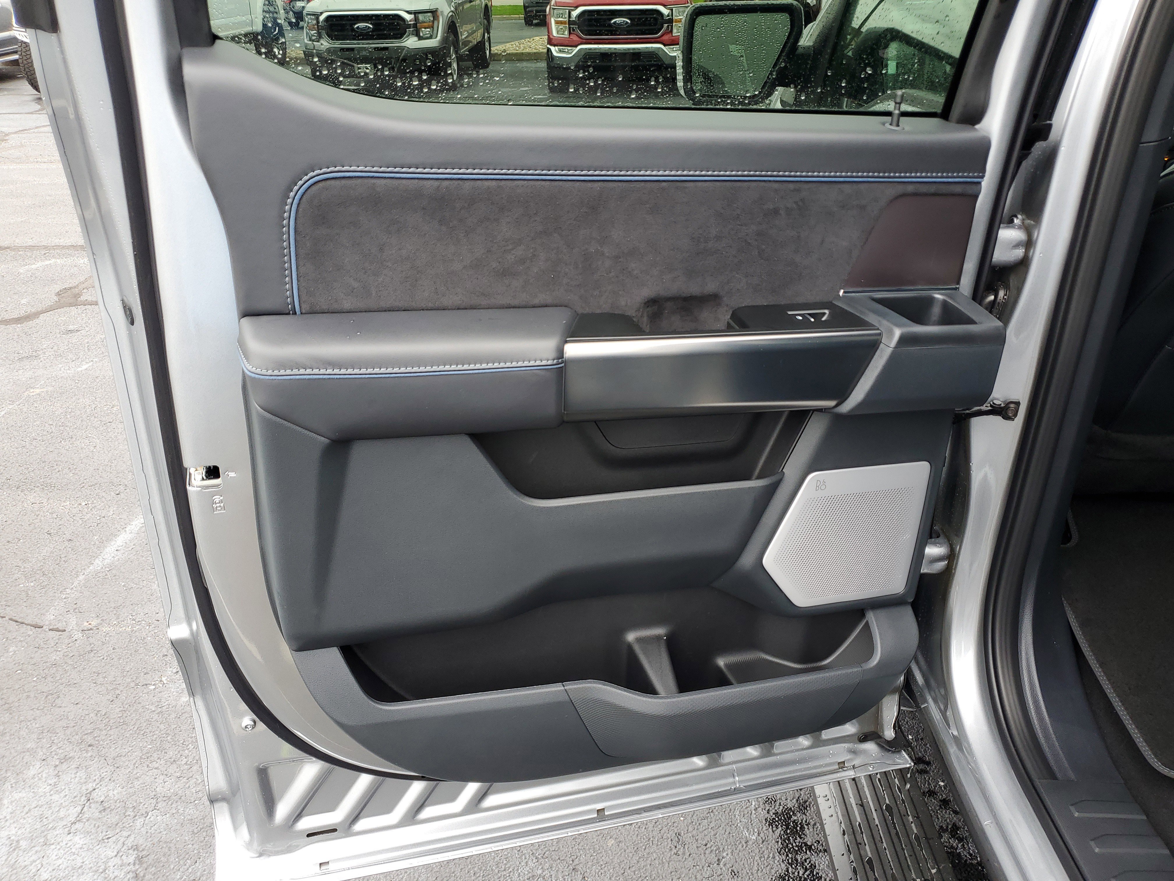 New 2025 Ford F150 Platinum w/ Equipment Group 702A High image 12