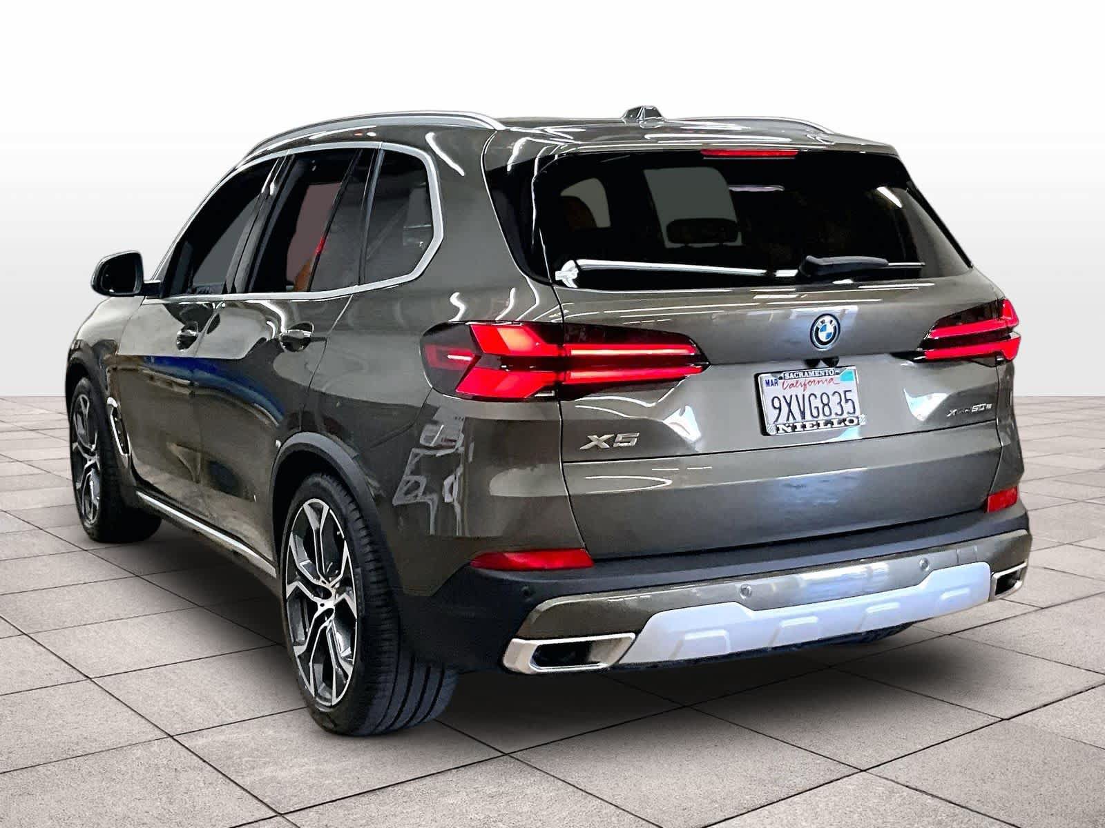 Used 2026 BMW X5 xDrive50e w/ Executive Package AWD/4WD image 15