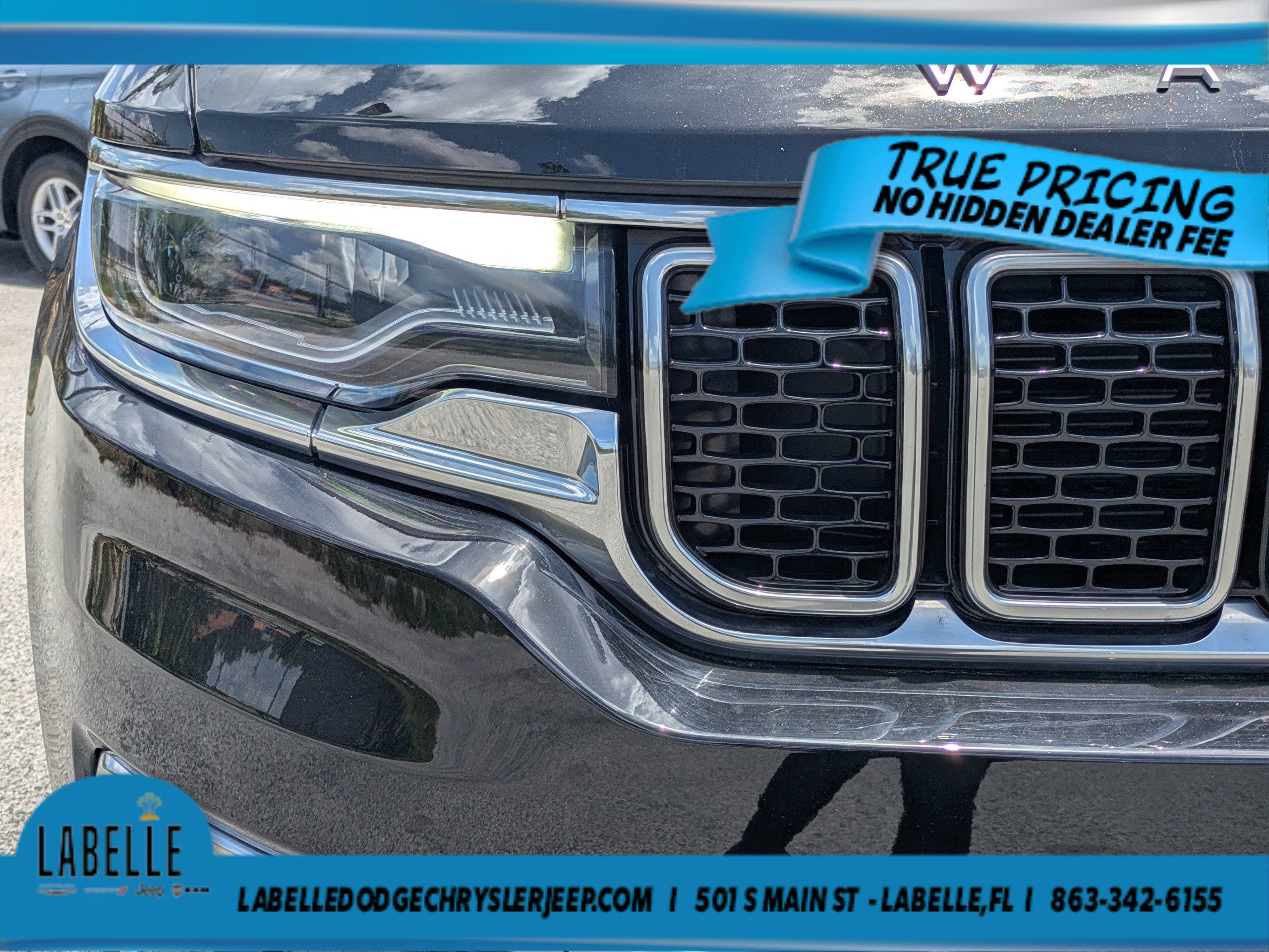 Used 2024 Jeep Wagoneer Series III w/ Premium Group I AWD/4WD image 10