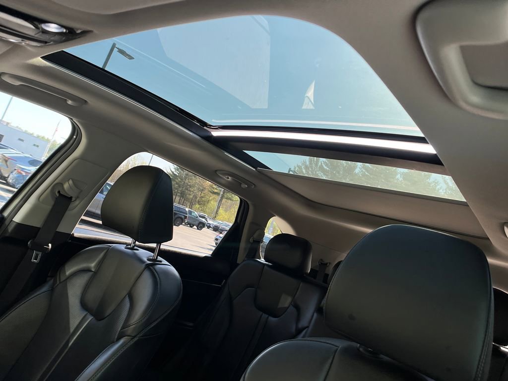 Used 2024 Kia Sorento S w/ Panoramic Sunroof Package AWD/4WD image 21