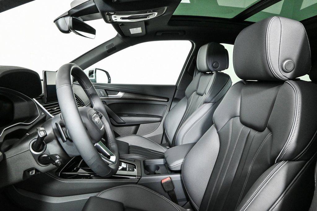 New 2025 Audi Q5 2.0T Premium Plus AWD/4WD image 5