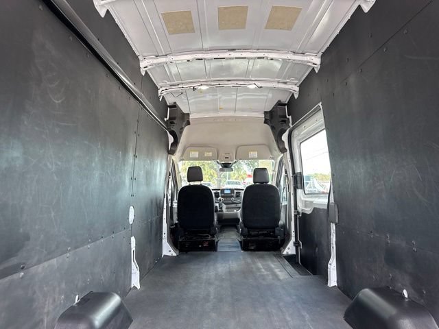 Used 2023 Ford Transit 250 148 High Roof Extended w/ Load Area Protection Package RWD image 19