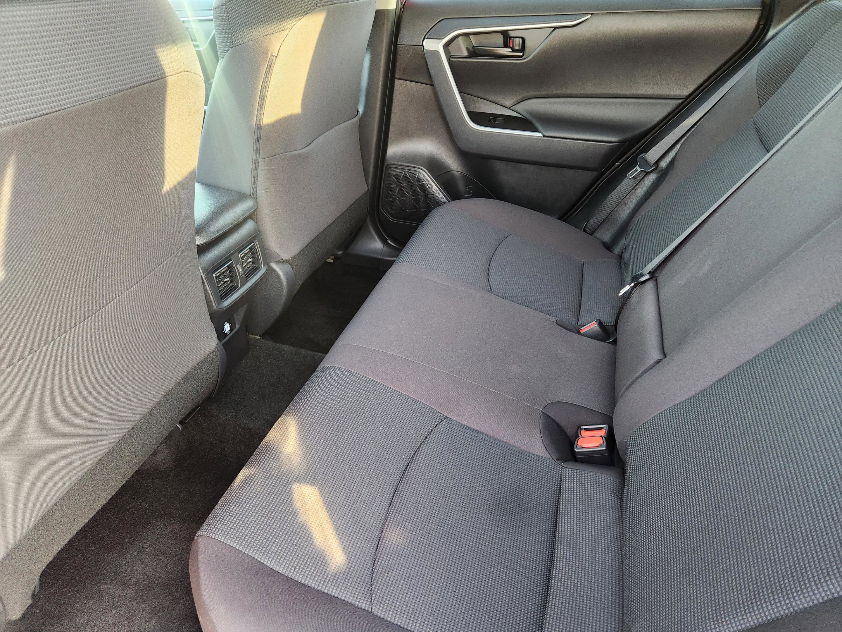 Used 2025 Toyota RAV4 LE image 26