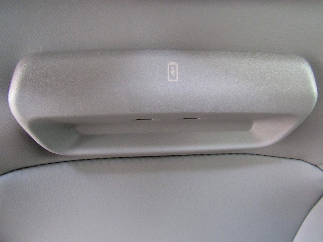 New 2026 Ford Expedition Active image 37