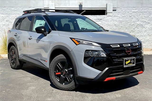 New 2026 Nissan Rogue SV image 13
