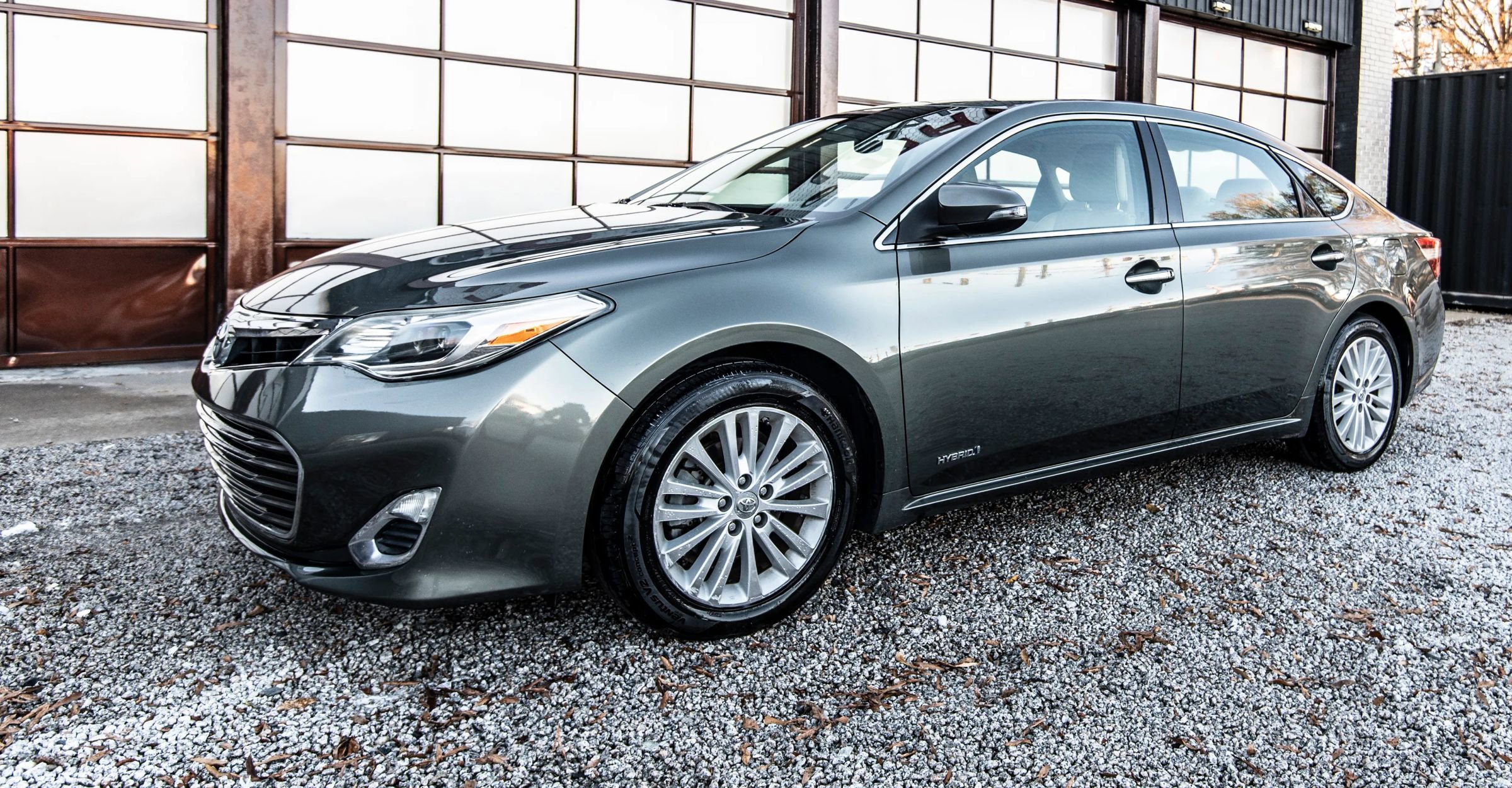 Used 2013 Toyota Avalon XLE Premium image 5