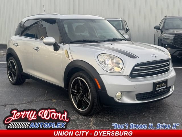 Used 2016 MINI Cooper Countryman FWD image 1