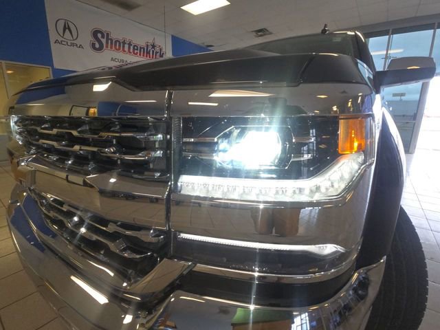 Used 2018 Chevrolet Silverado 1500 LTZ w/ Sport Package image 27