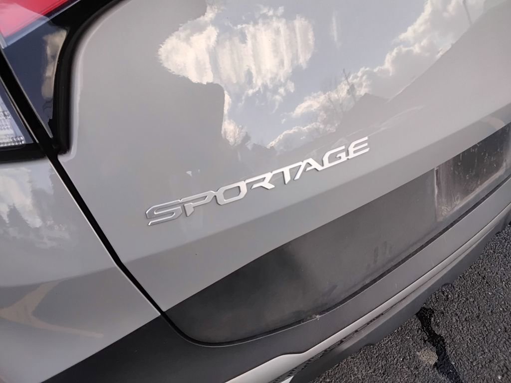 Used 2024 Kia Sportage X-Line w/ X-Line Premium Package image 12