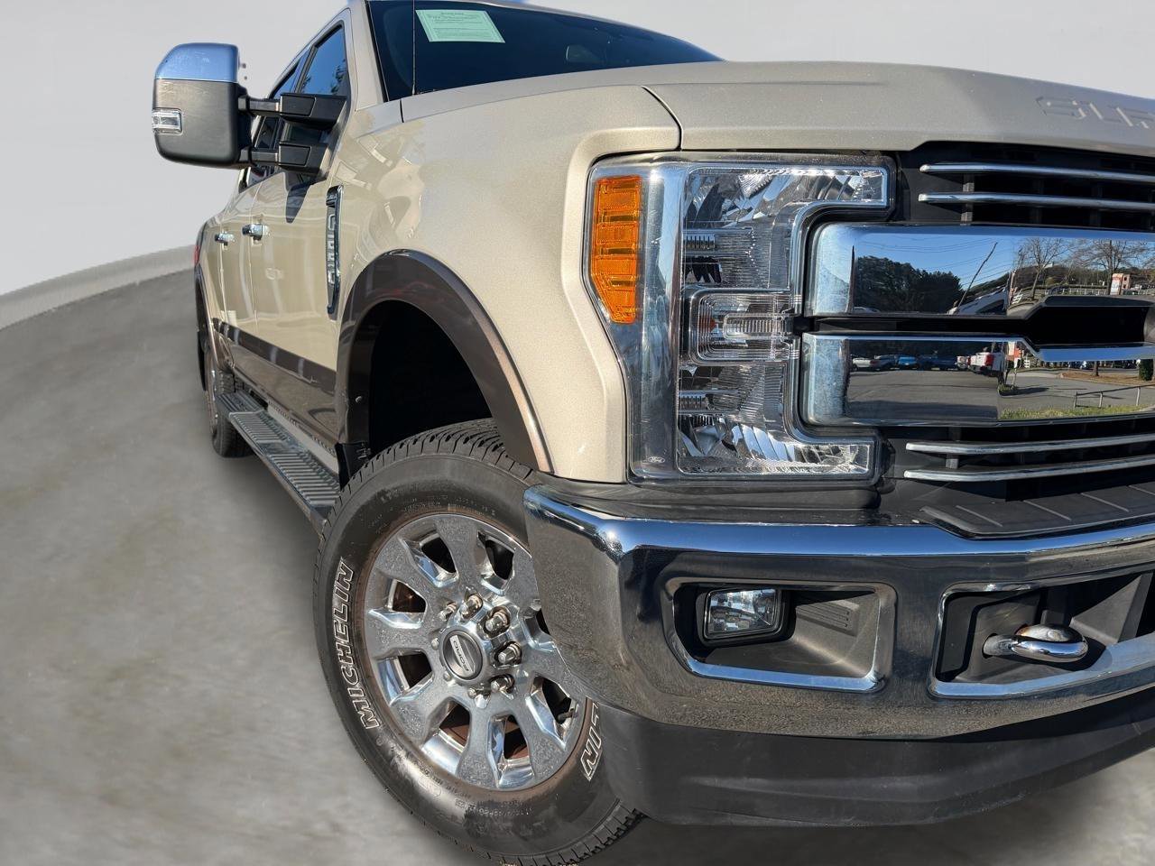 Used 2017 Ford F250 Lariat w/ Chrome Package AWD/4WD image 17