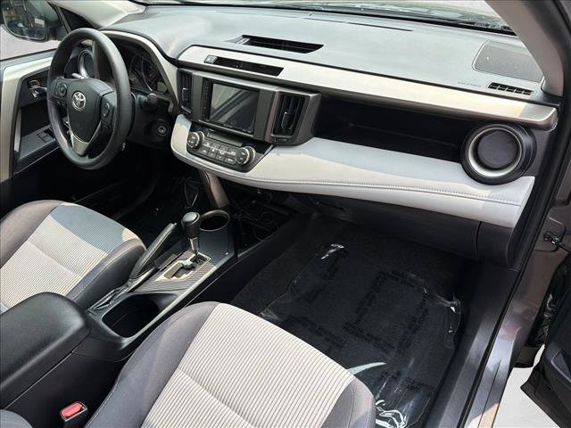 Used 2014 Toyota RAV4 XLE AWD/4WD image 26