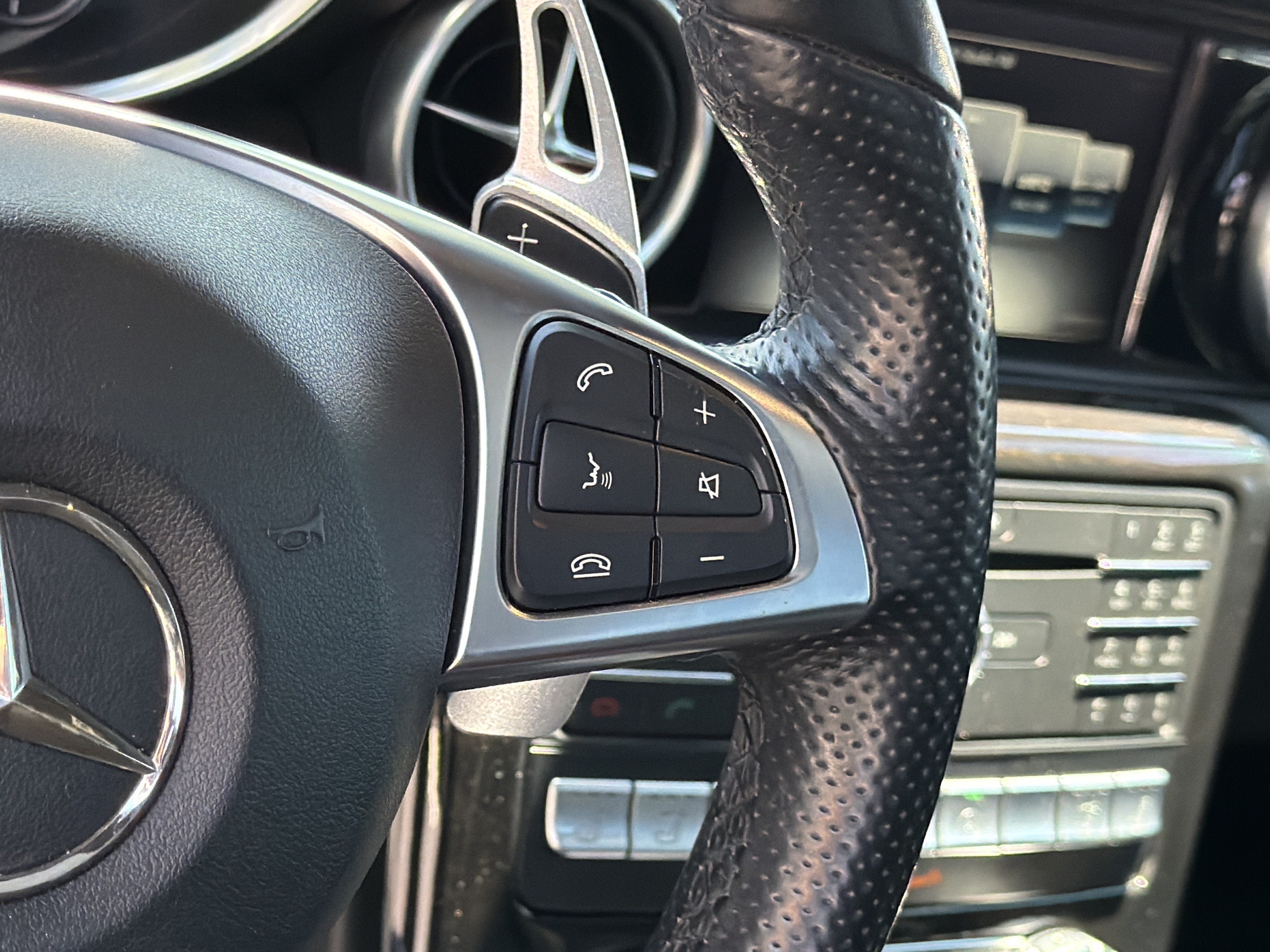 Used 2017 Mercedes-Benz SLC 300 image 20