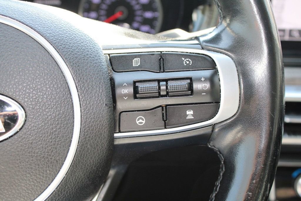 Used 2021 Kia K5 EX w/ EX Premium Package FWD image 17