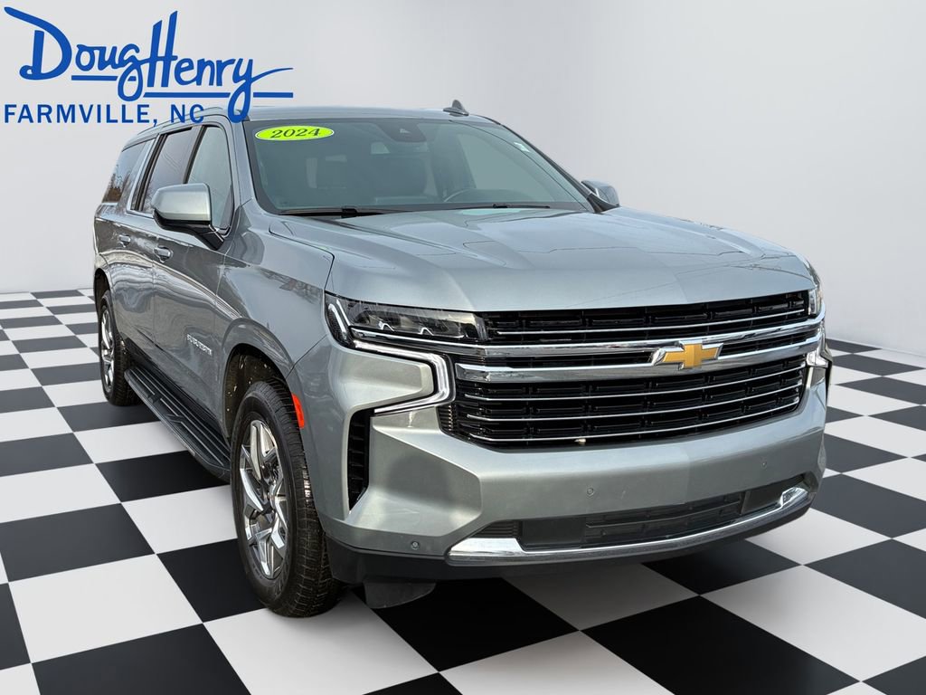 Used 2024 Chevrolet Suburban LT image 7
