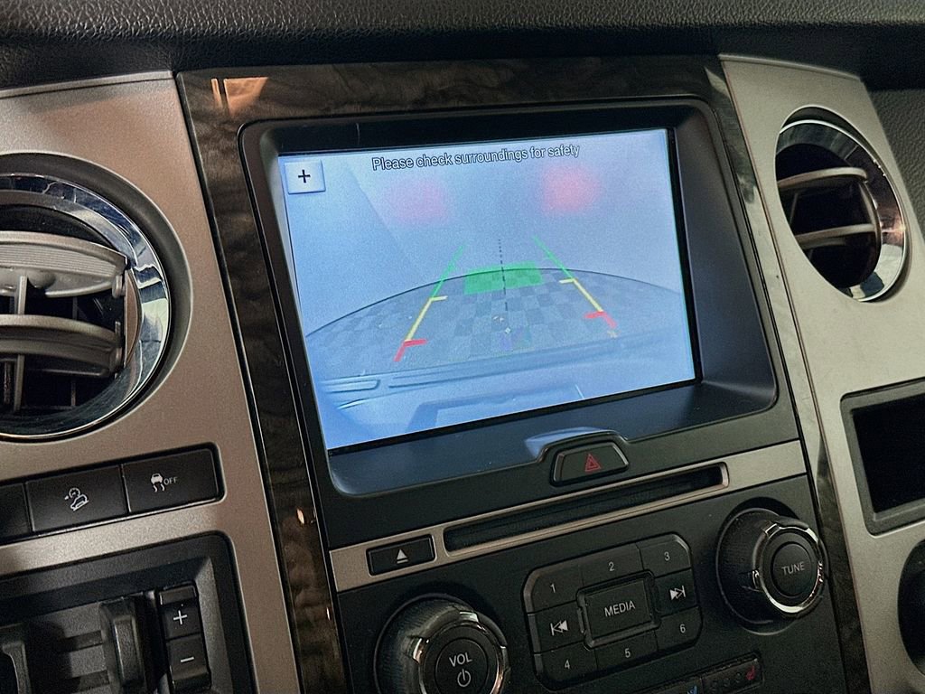 Used 2017 Ford Expedition Limited image 19