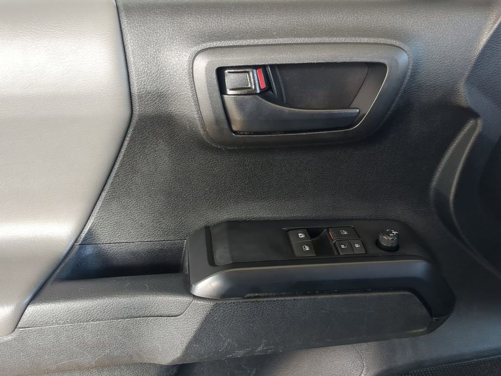 Used 2021 Toyota Tacoma SR w/ SR Convenience Package RWD image 14