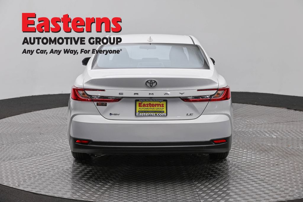 Used 2025 Toyota Camry LE FWD image 6