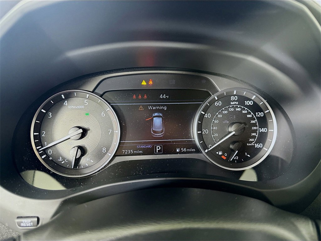 Used 2025 INFINITI QX50 Pure image 24