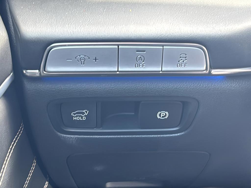 Used 2022 Genesis GV80 2.5T w/ Advanced Package 03 image 34