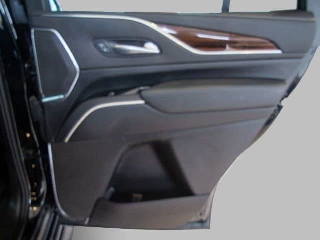 Certified 2023 Cadillac Escalade Premium Luxury image 18