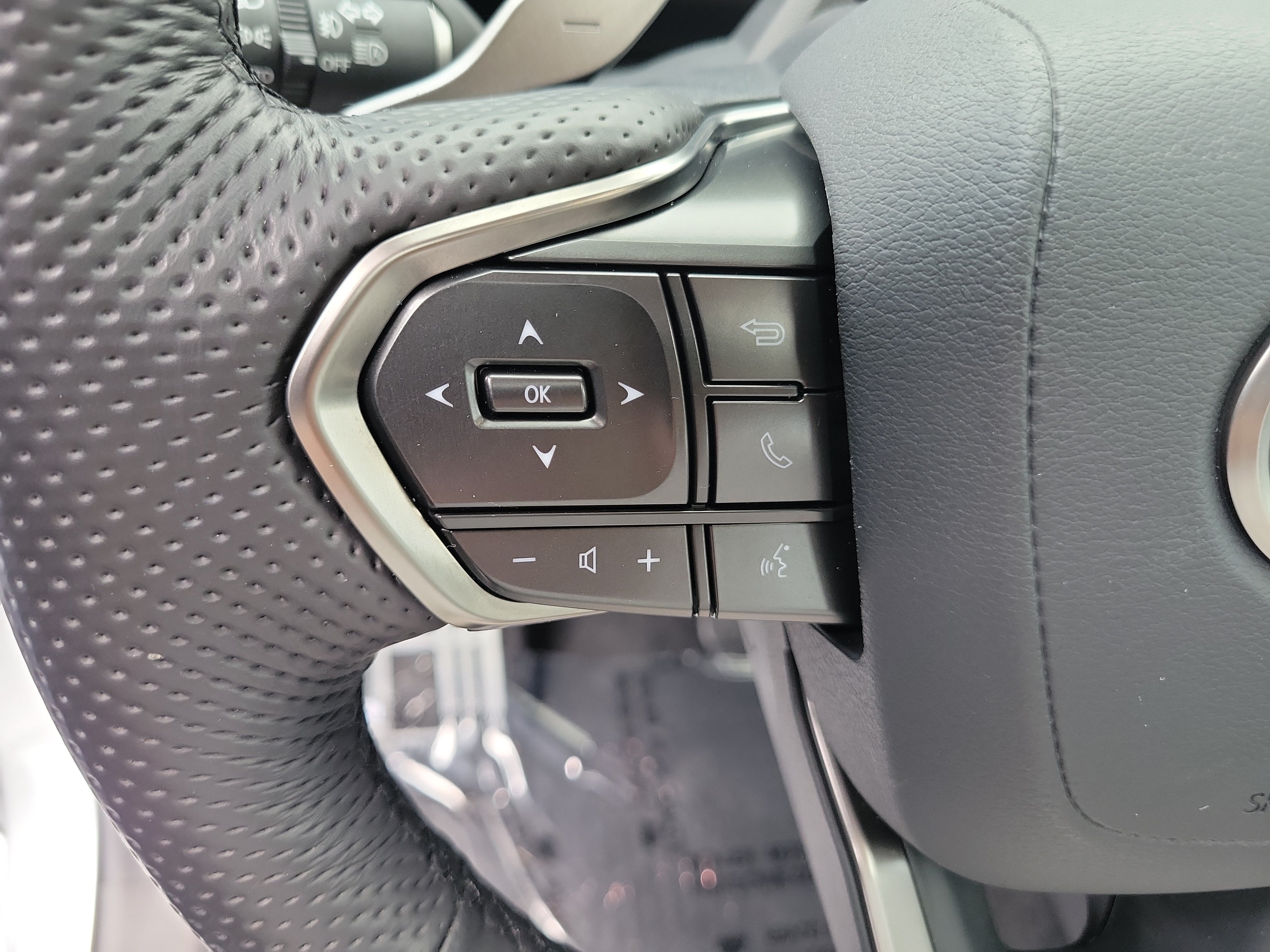Certified 2025 Lexus TX 350 AWD w/ Technology Package image 30