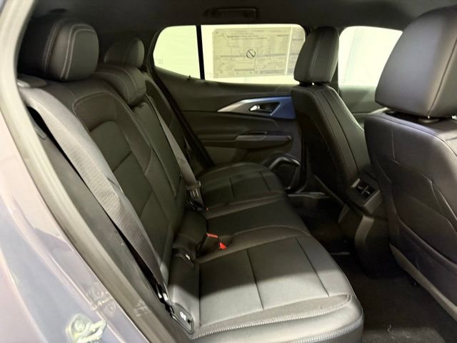 New 2026 Chevrolet Equinox EV LT image 24