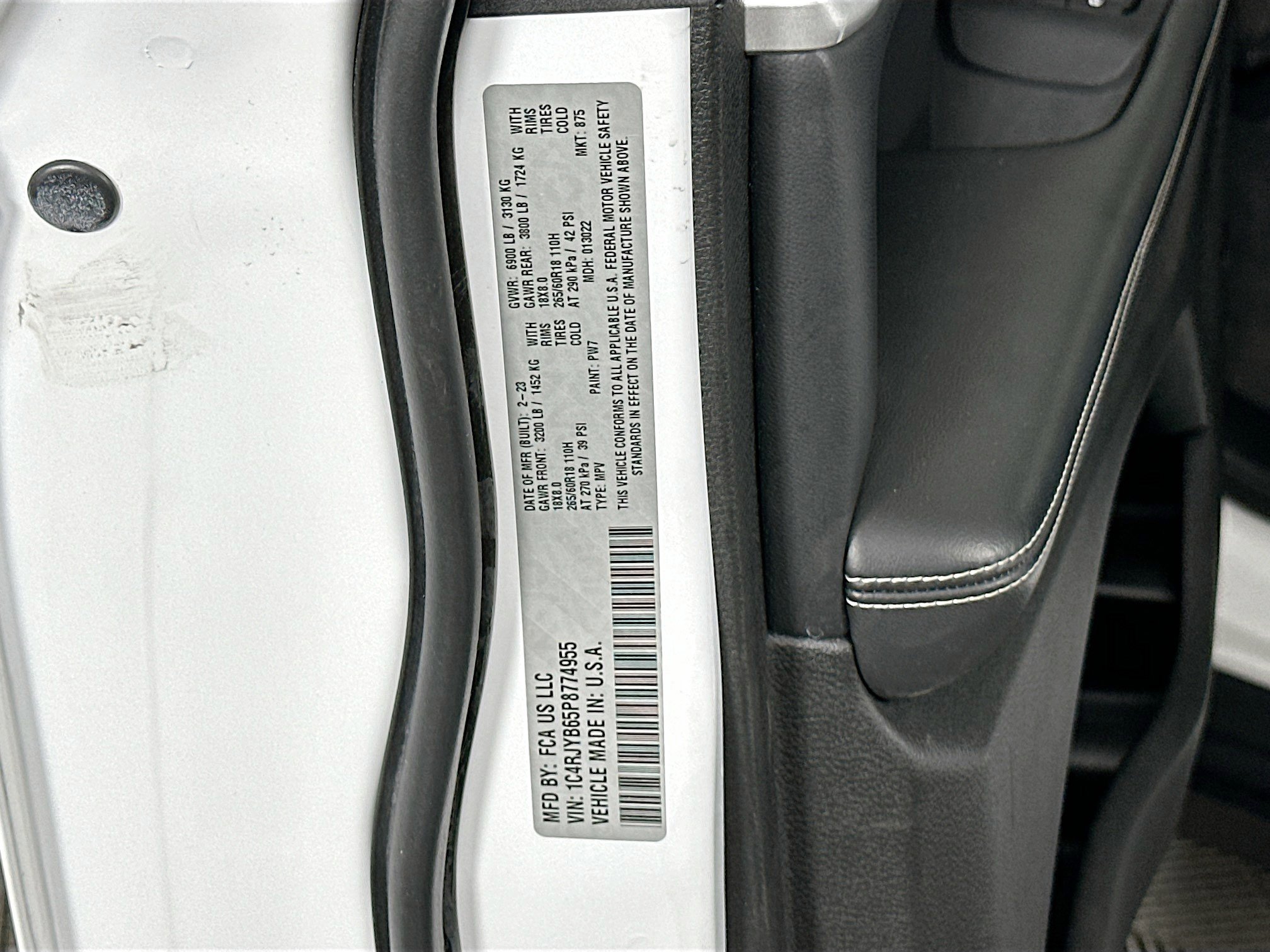 Used 2023 Jeep Grand Cherokee 4WD 4xe image 12