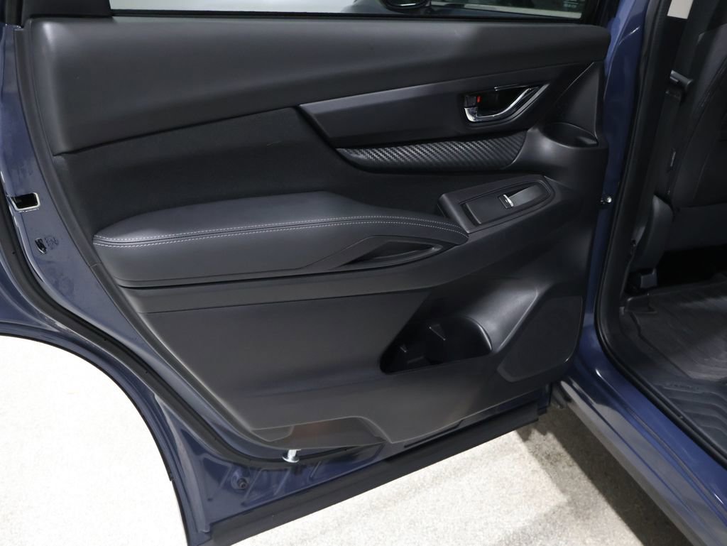 Used 2025 Subaru Ascent Premium w/ Premium Package image 18