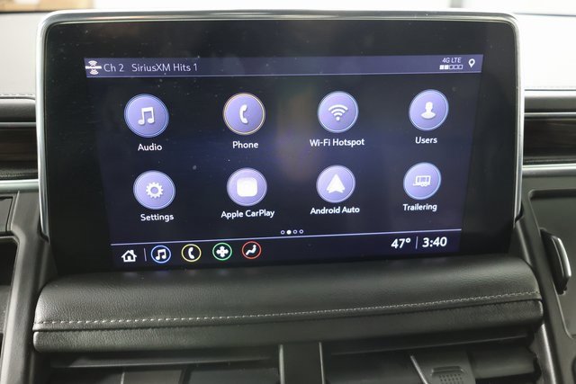 Used 2021 Chevrolet Suburban Z71 image 16