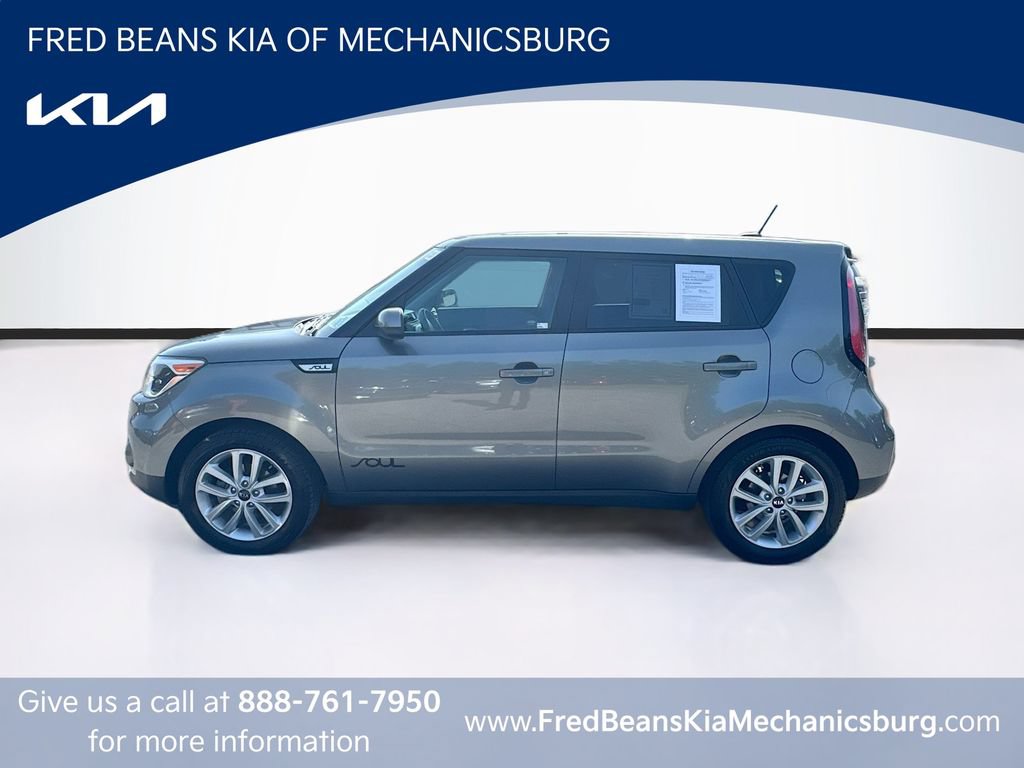 Used 2017 Kia Soul + FWD image 4