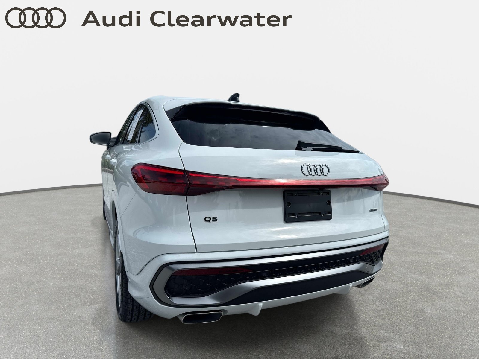 Certified 2025 Audi Q5 Premium Plus AWD/4WD image 8