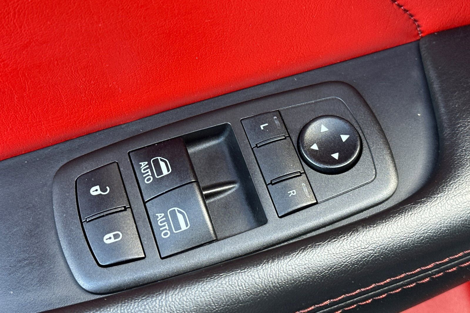 Used 2019 Dodge Challenger R/T Scat Pack image 13