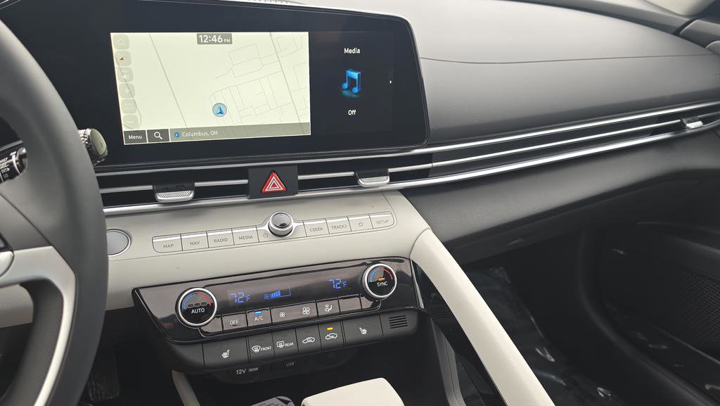 New 2026 Hyundai Elantra Limited FWD image 21